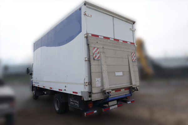 Camión Mudanza Ford Cargo 1119 - Imagen 2